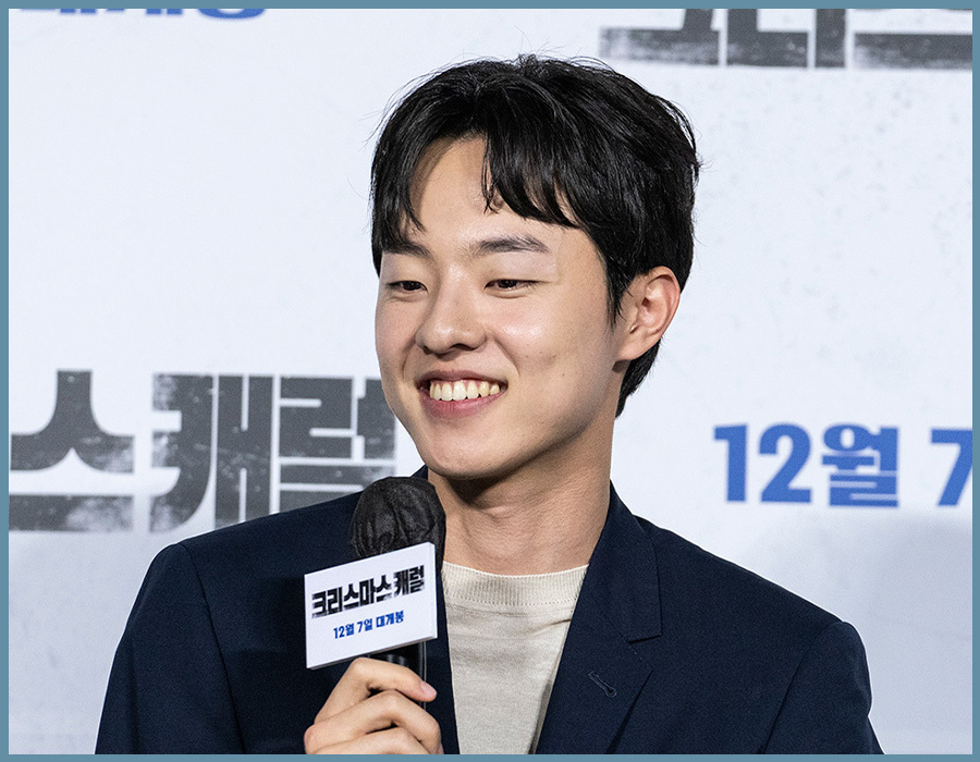 キム・ドンフィ（ファン 役）